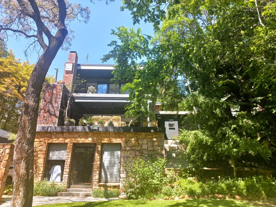 5 Bedroom Property for Sale in Protea Park North West